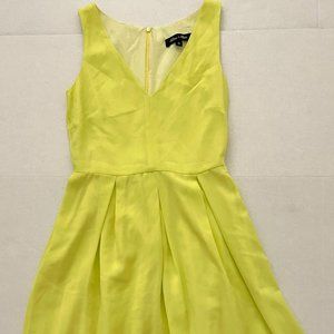 Alex & Alex Size 0 Yellow Green Dress $150 Retail